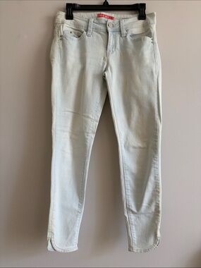 YMI Women's Skinny Jeans in Pale Blue